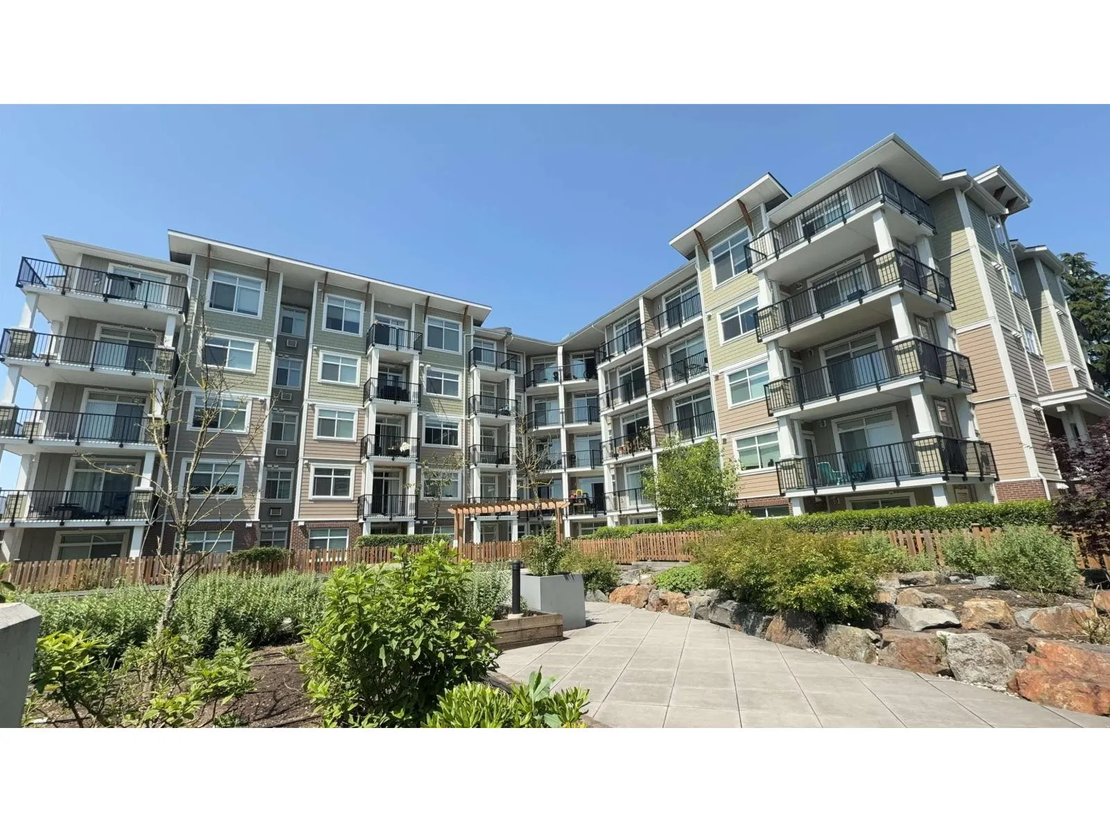 507 20686 EASTLEIGH CRESCENT