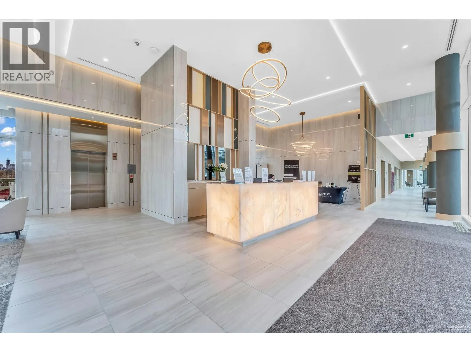 3501 4880 LOUGHEED HIGHWAY