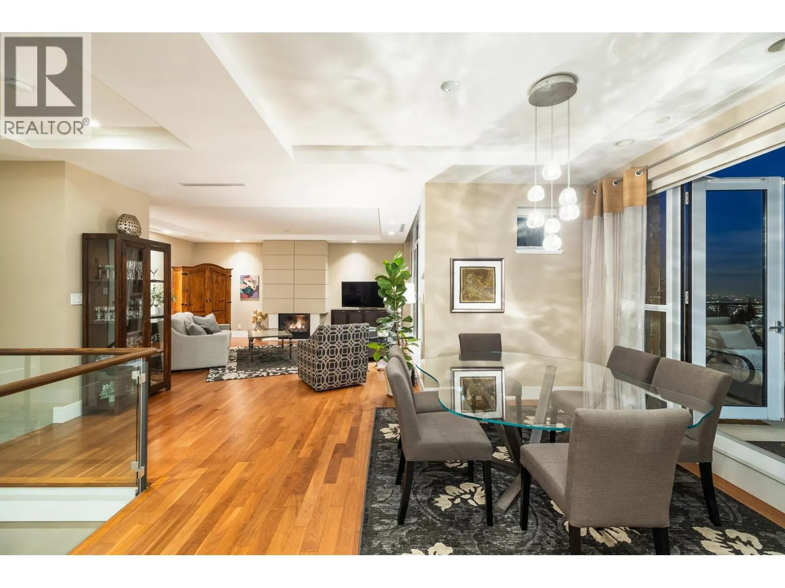 102 2285 TWIN CREEK PLACE