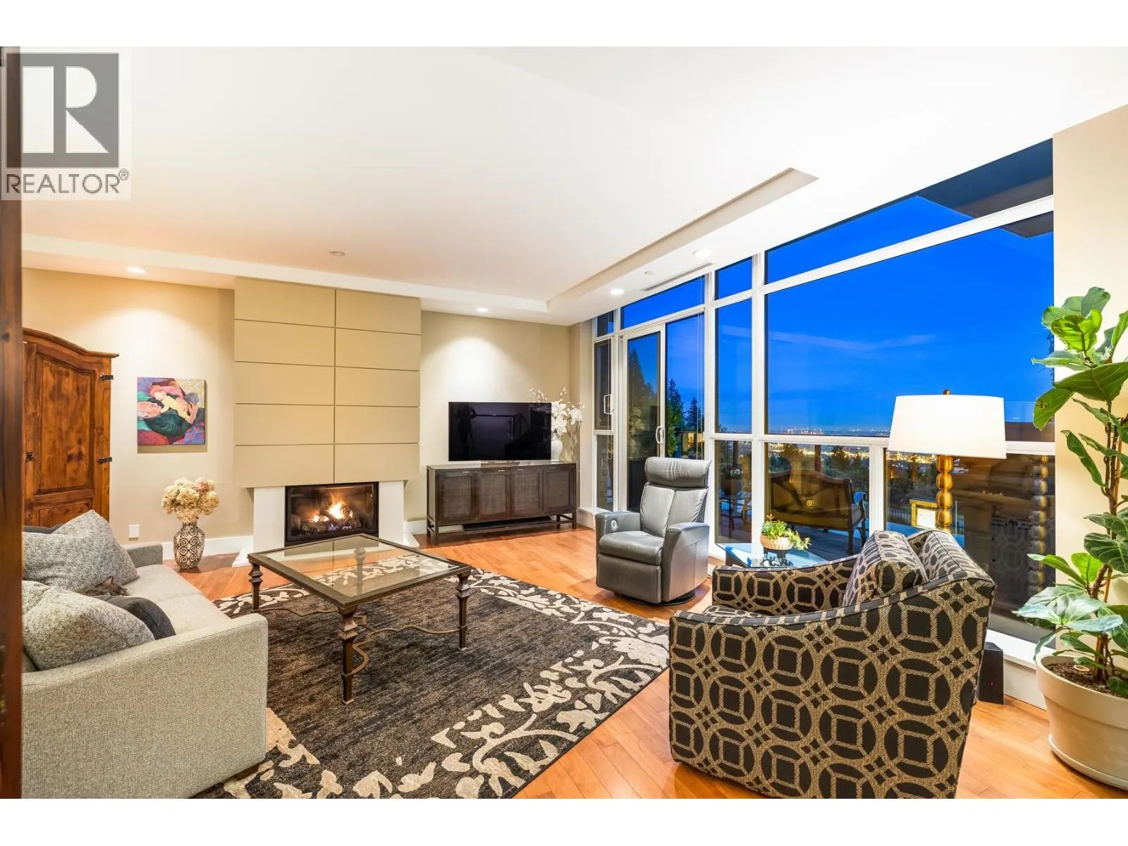 102 2285 TWIN CREEK PLACE