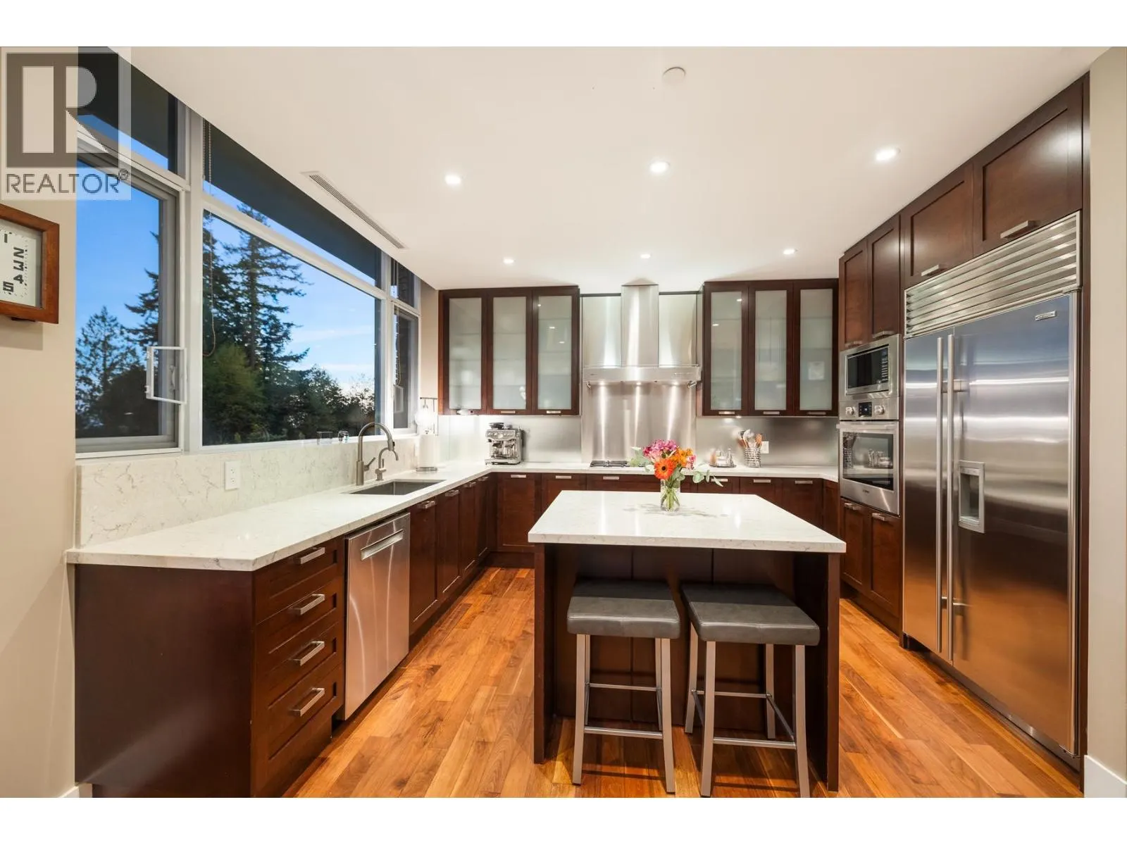 102 2285 TWIN CREEK PLACE