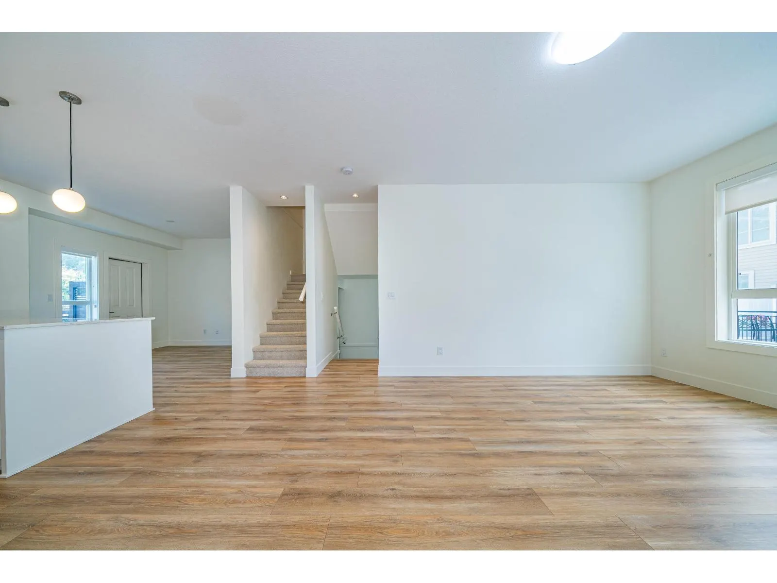 81 16561 17A AVENUE