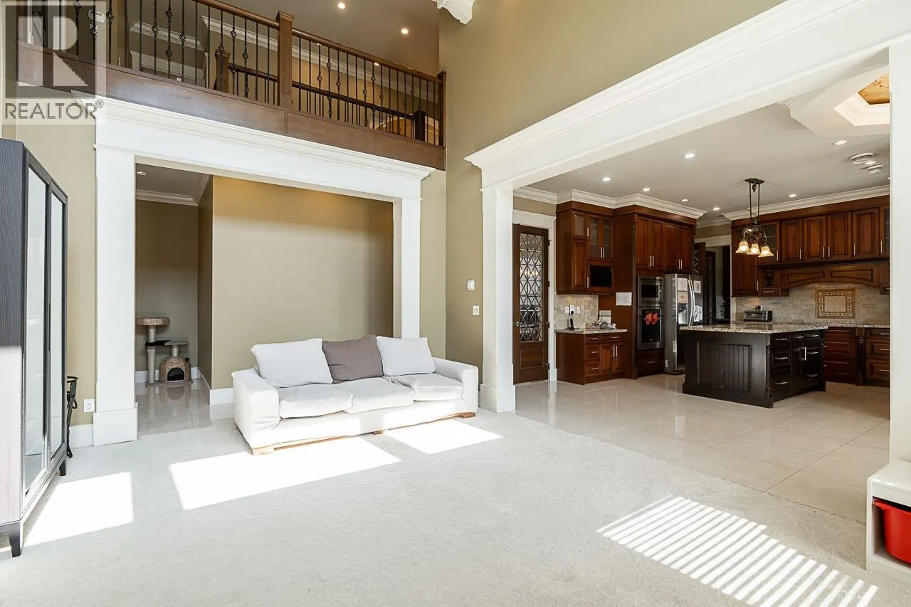 7600 BELAIR DRIVE