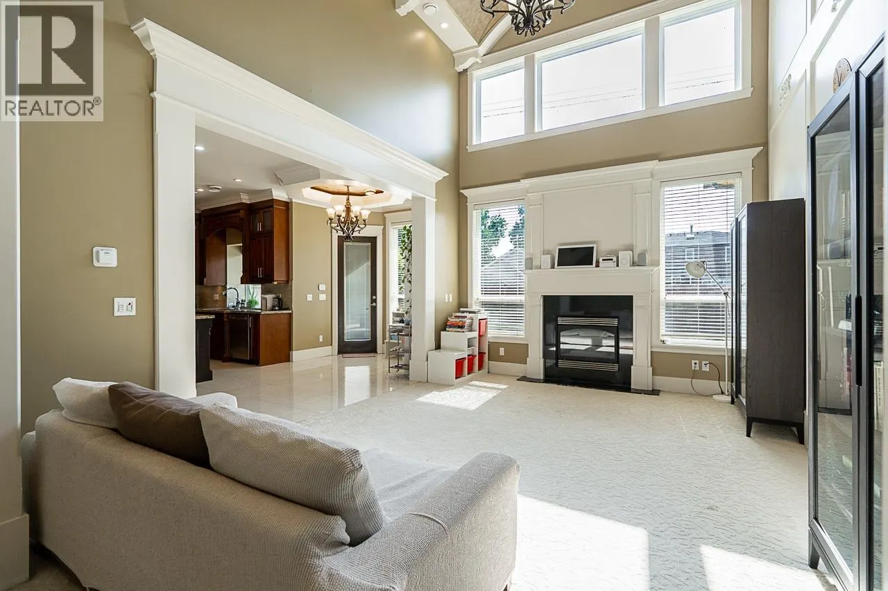 7600 BELAIR DRIVE