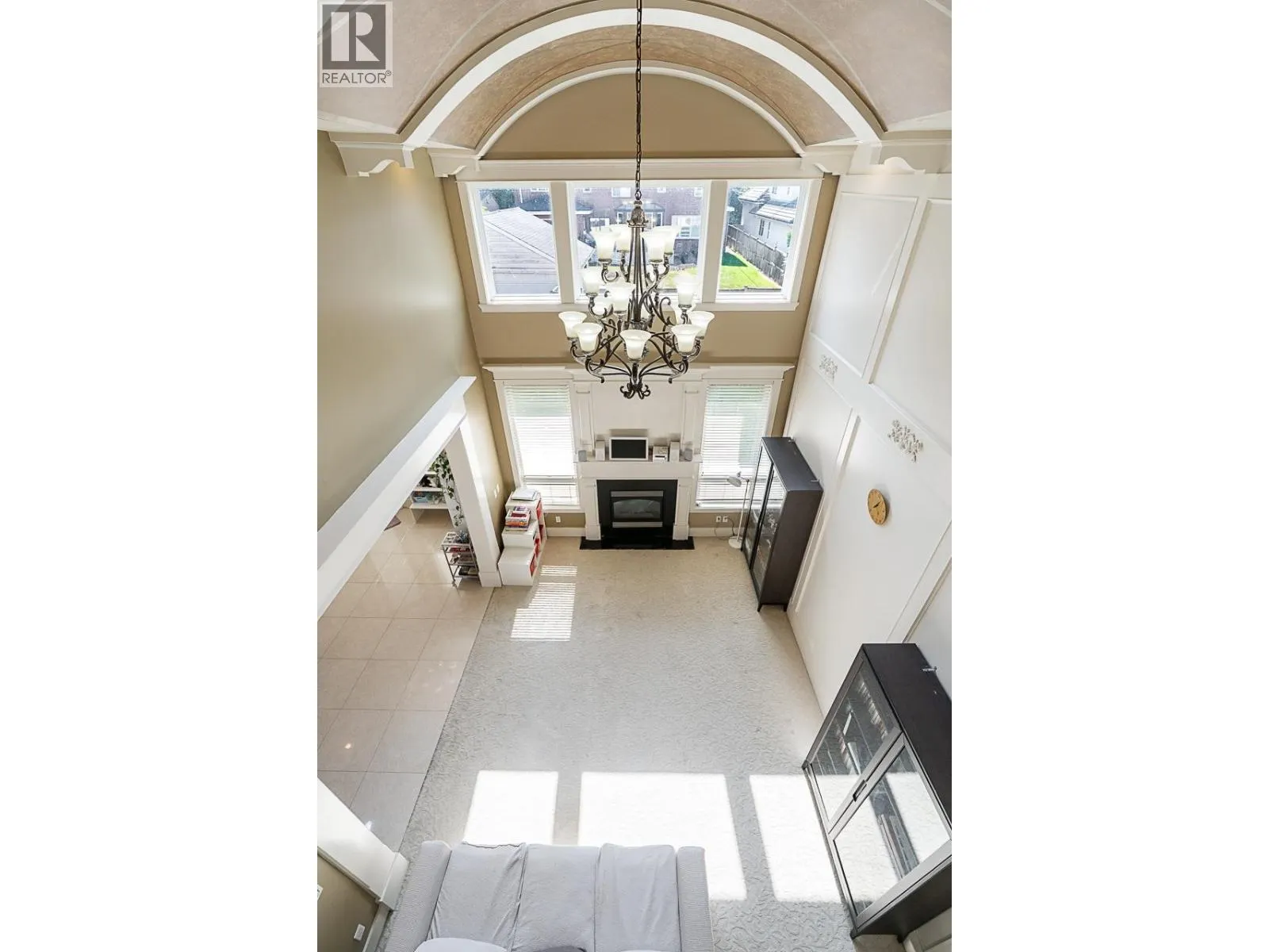 7600 BELAIR DRIVE