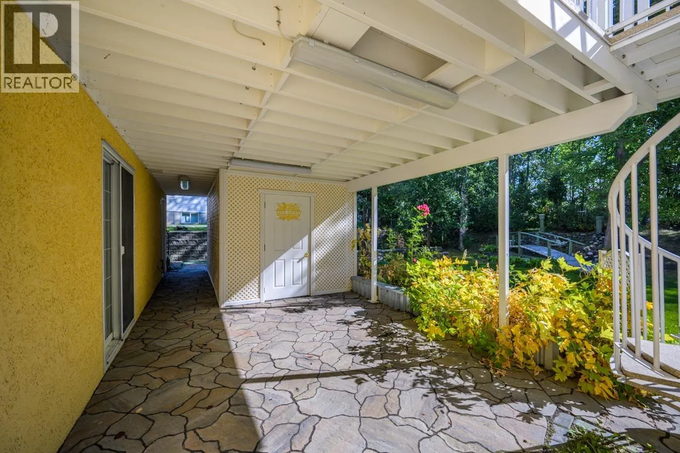 2667 HEWLETT COURT
