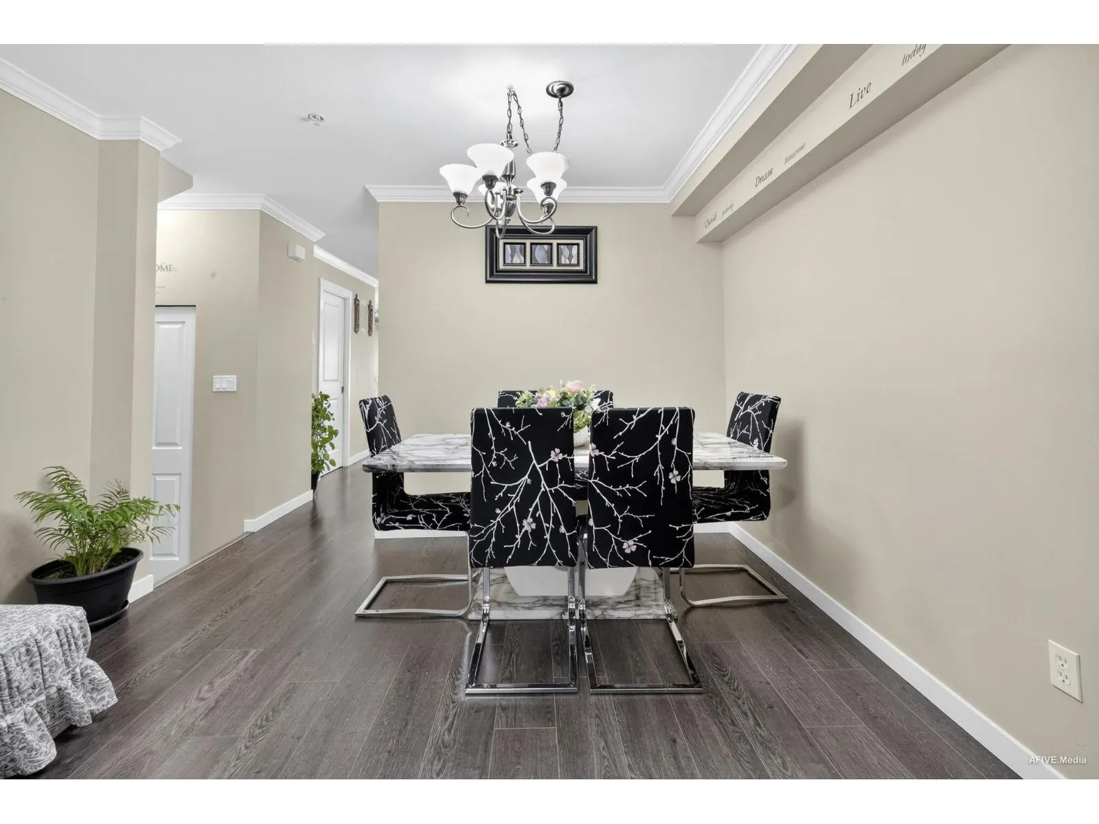112 12711 64 AVENUE