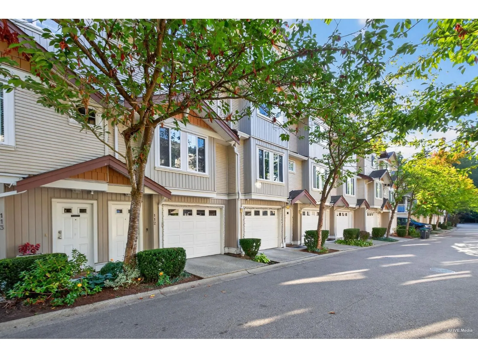 112 12711 64 AVENUE
