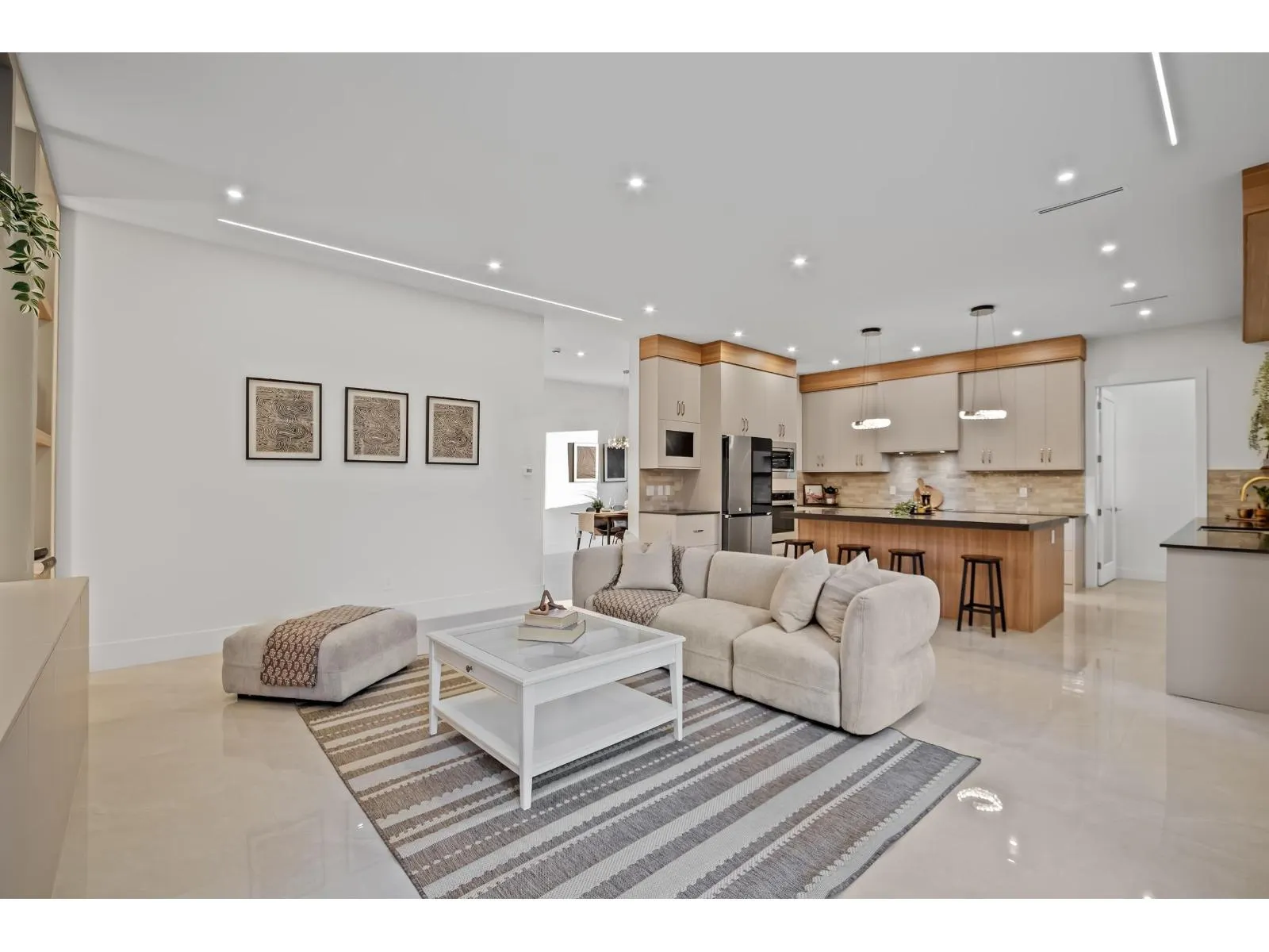 10027 173A STREET