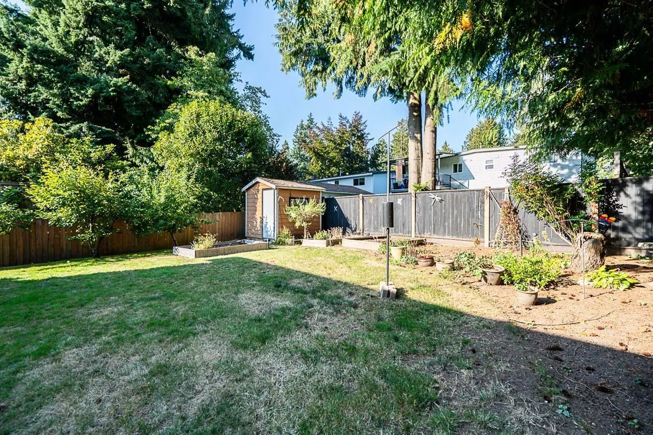 7040 BARKLEY DRIVE