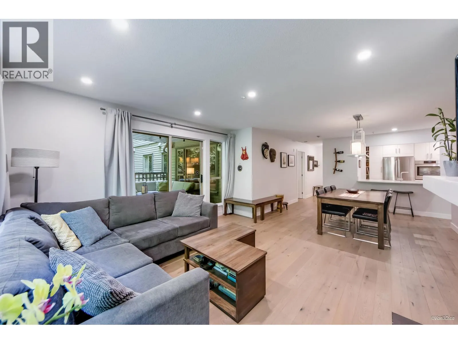 110 3658 BANFF COURT