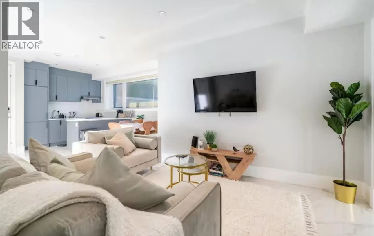 342 W 15TH STREET