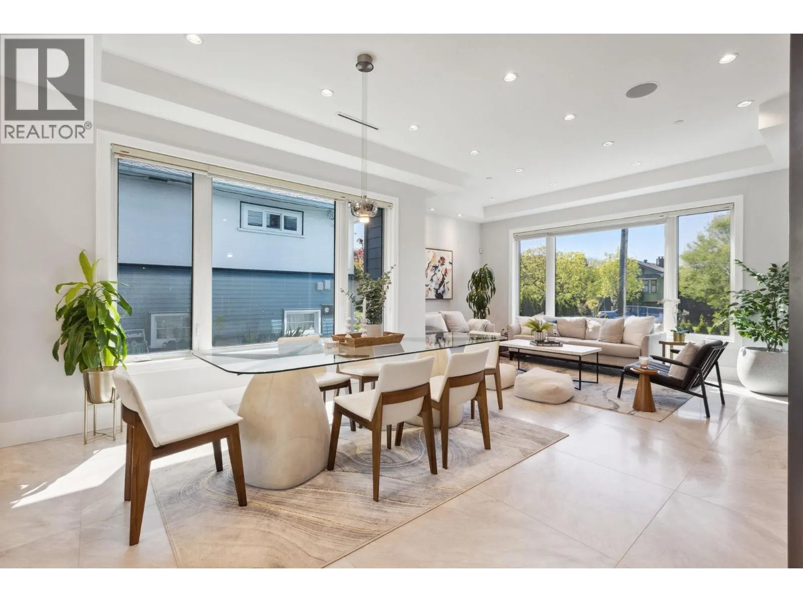 342 W 15TH STREET