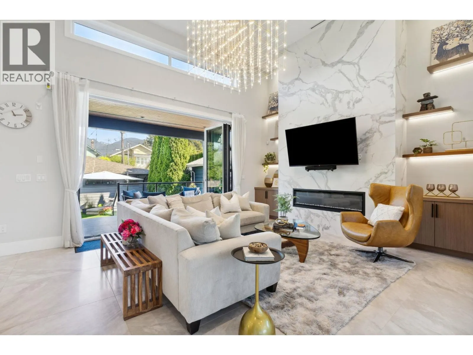 342 W 15TH STREET