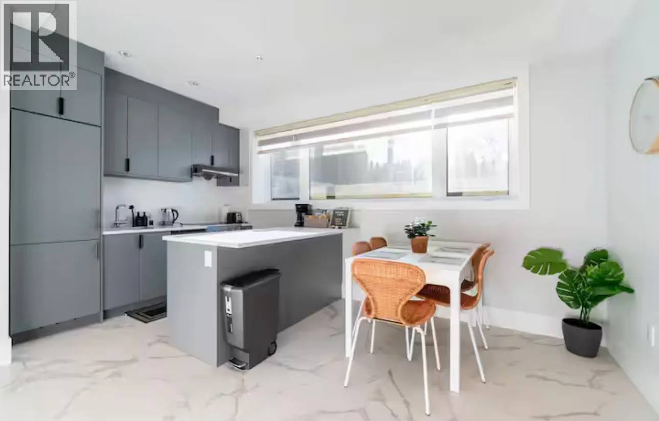 342 W 15TH STREET