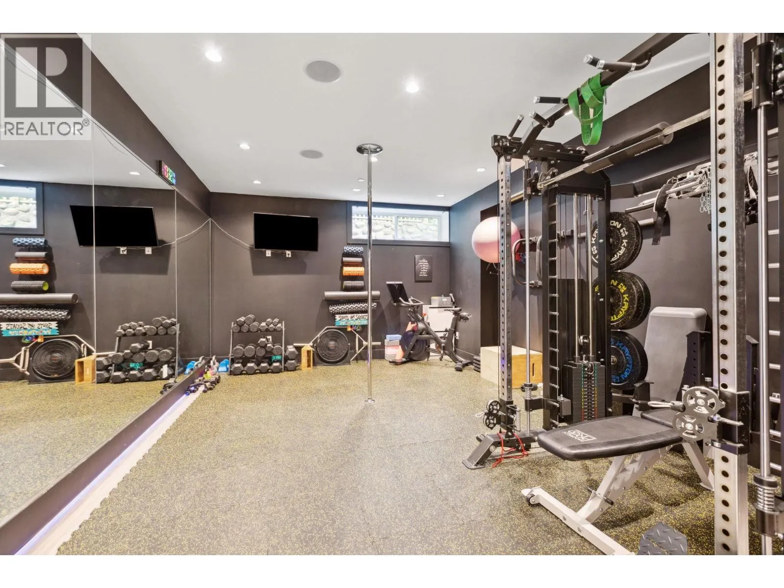 342 W 15TH STREET