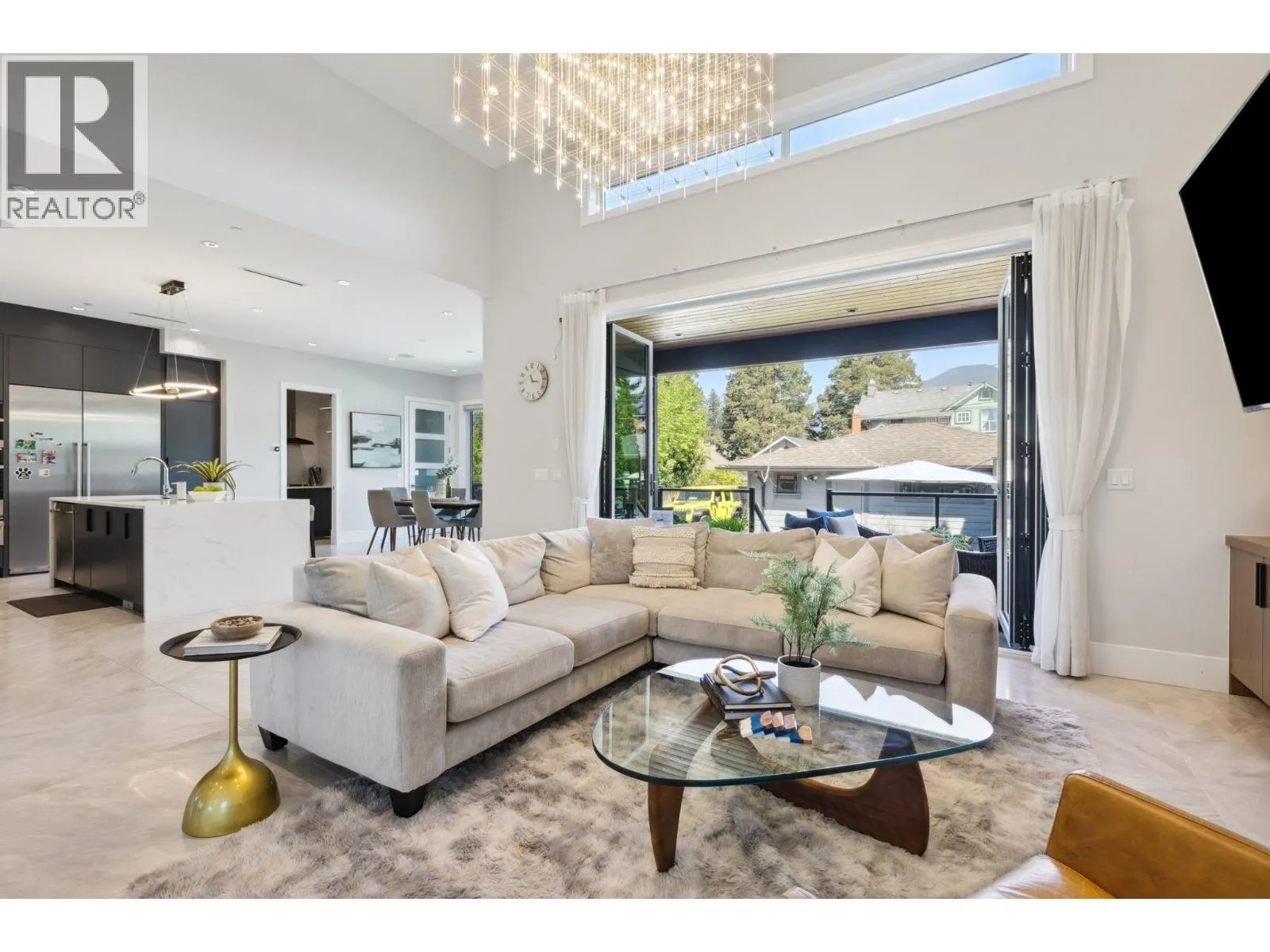 342 W 15TH STREET