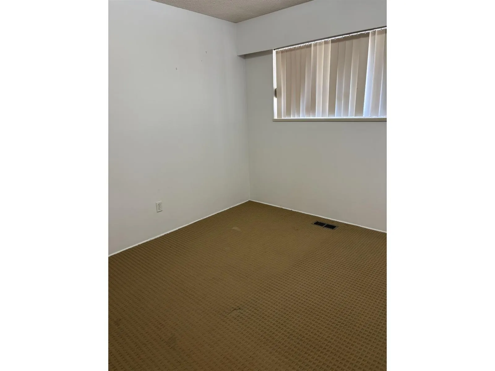 10080 128 STREET