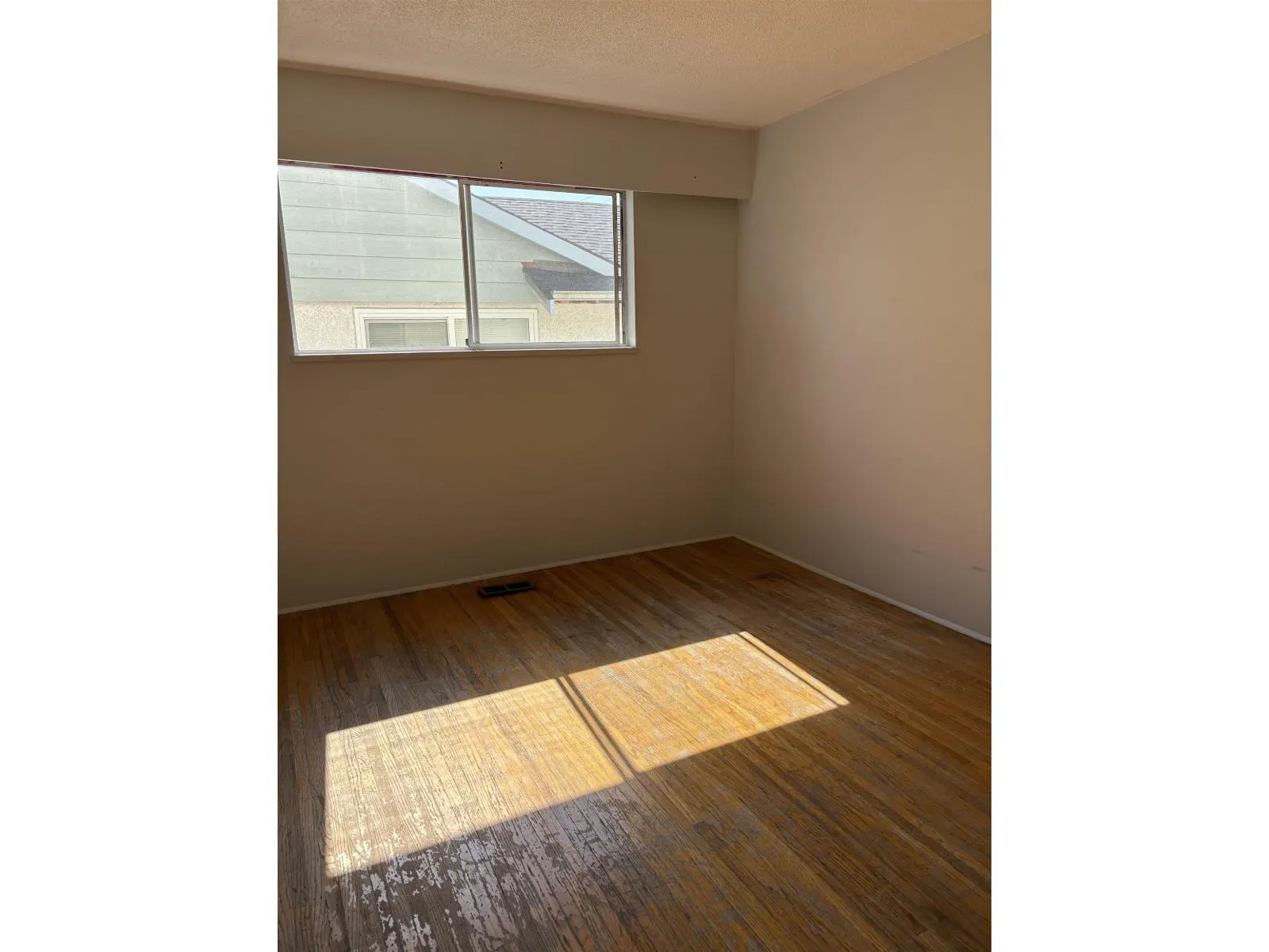 10080 128 STREET