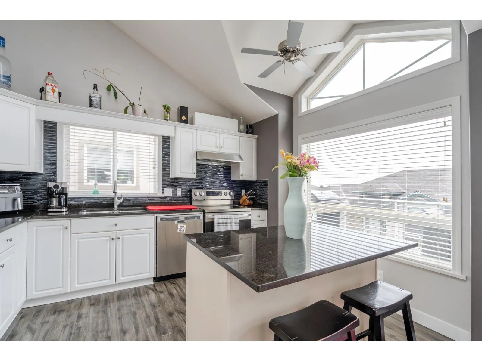 24 8590 SUNRISE DRIVE|Chilliwack Mountain