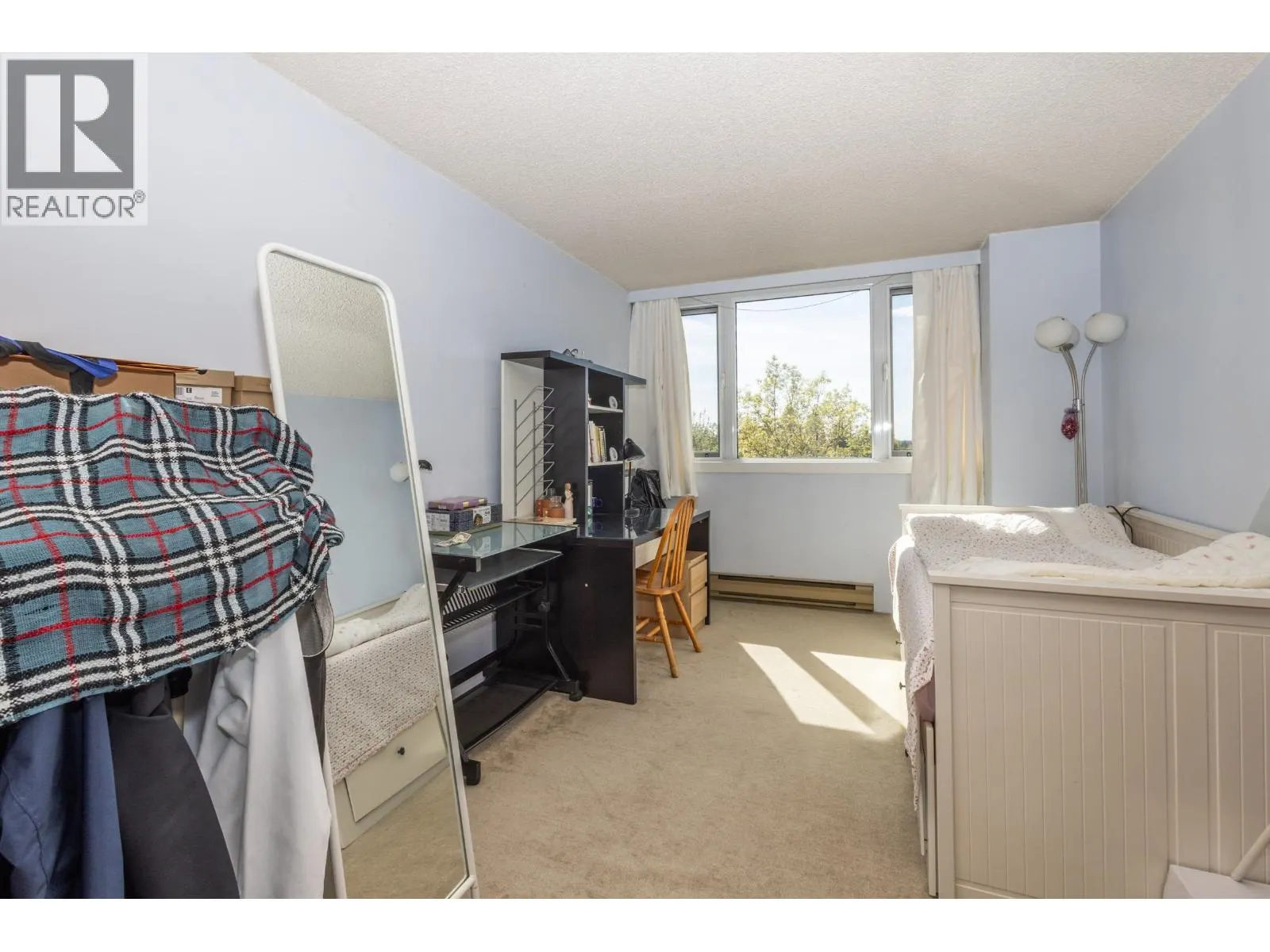 503 3980 CARRIGAN COURT