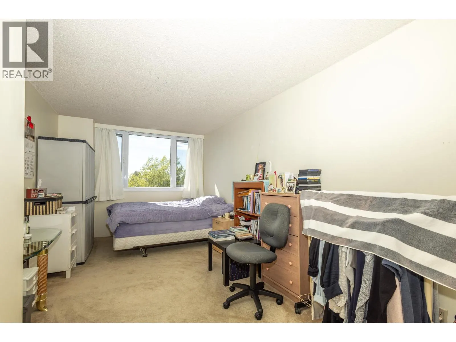 503 3980 CARRIGAN COURT