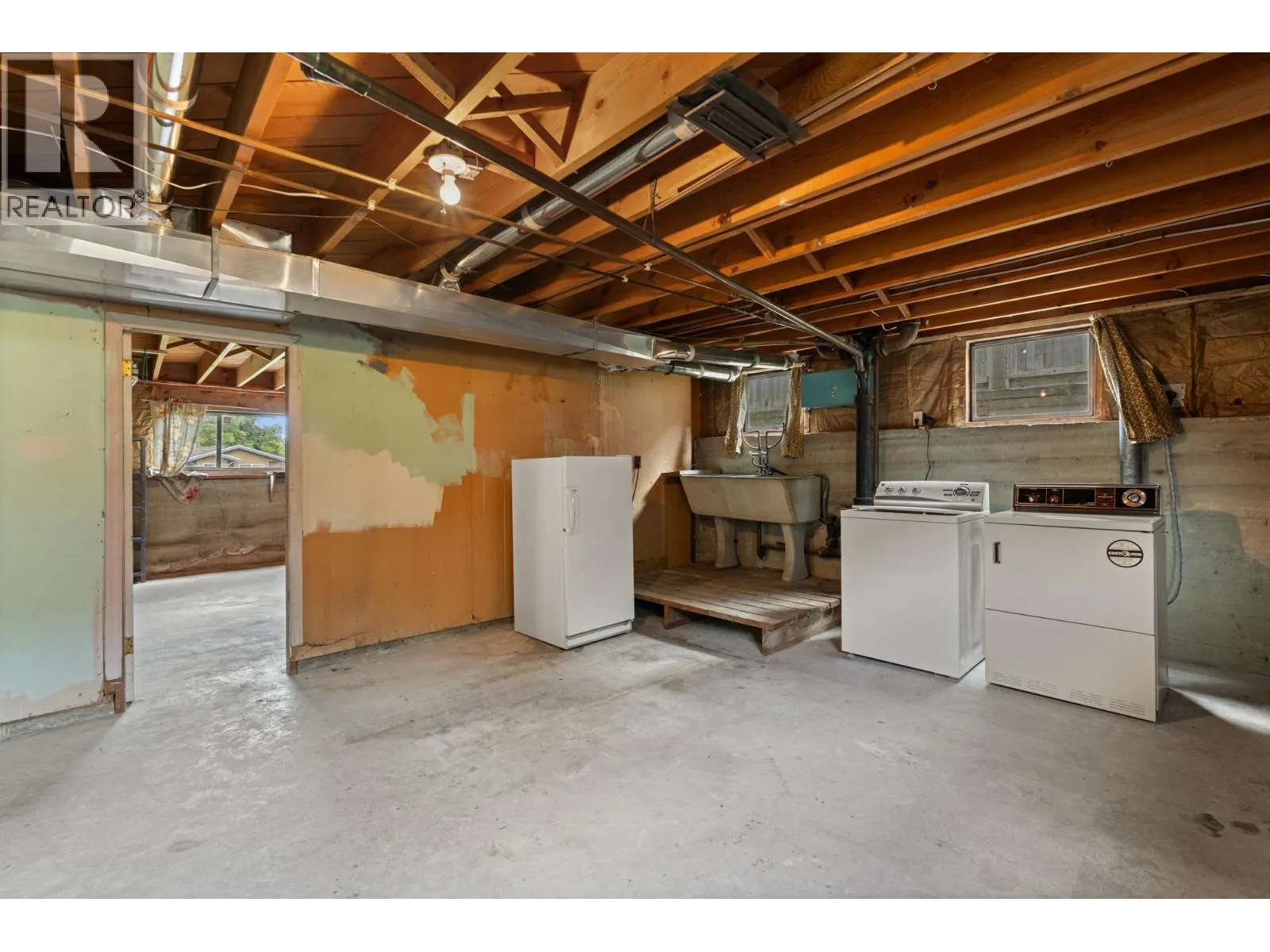 5459 FORGLEN DRIVE