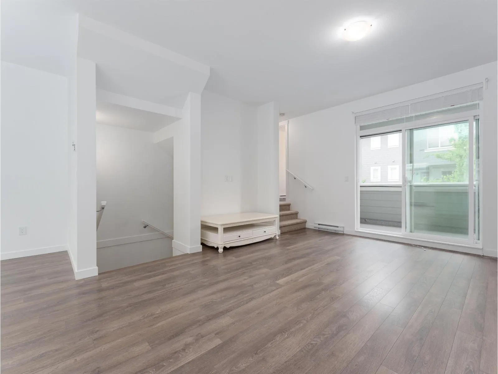 72 15850 85 AVENUE