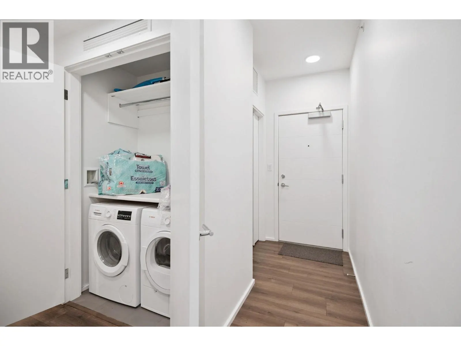 3505 3809 EVERGREEN PLACE