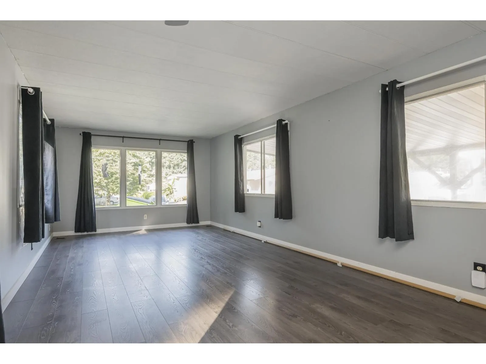 43A 3031 200 STREET