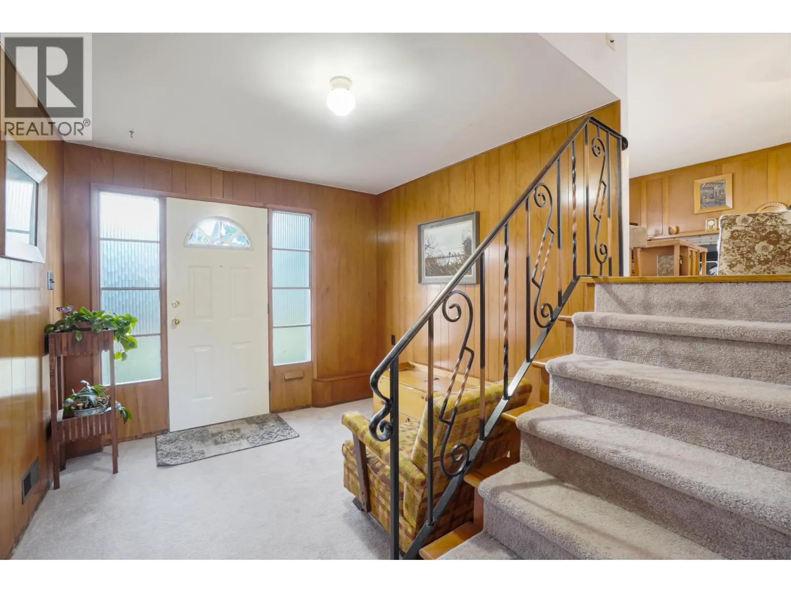 9831 SEACOTE ROAD