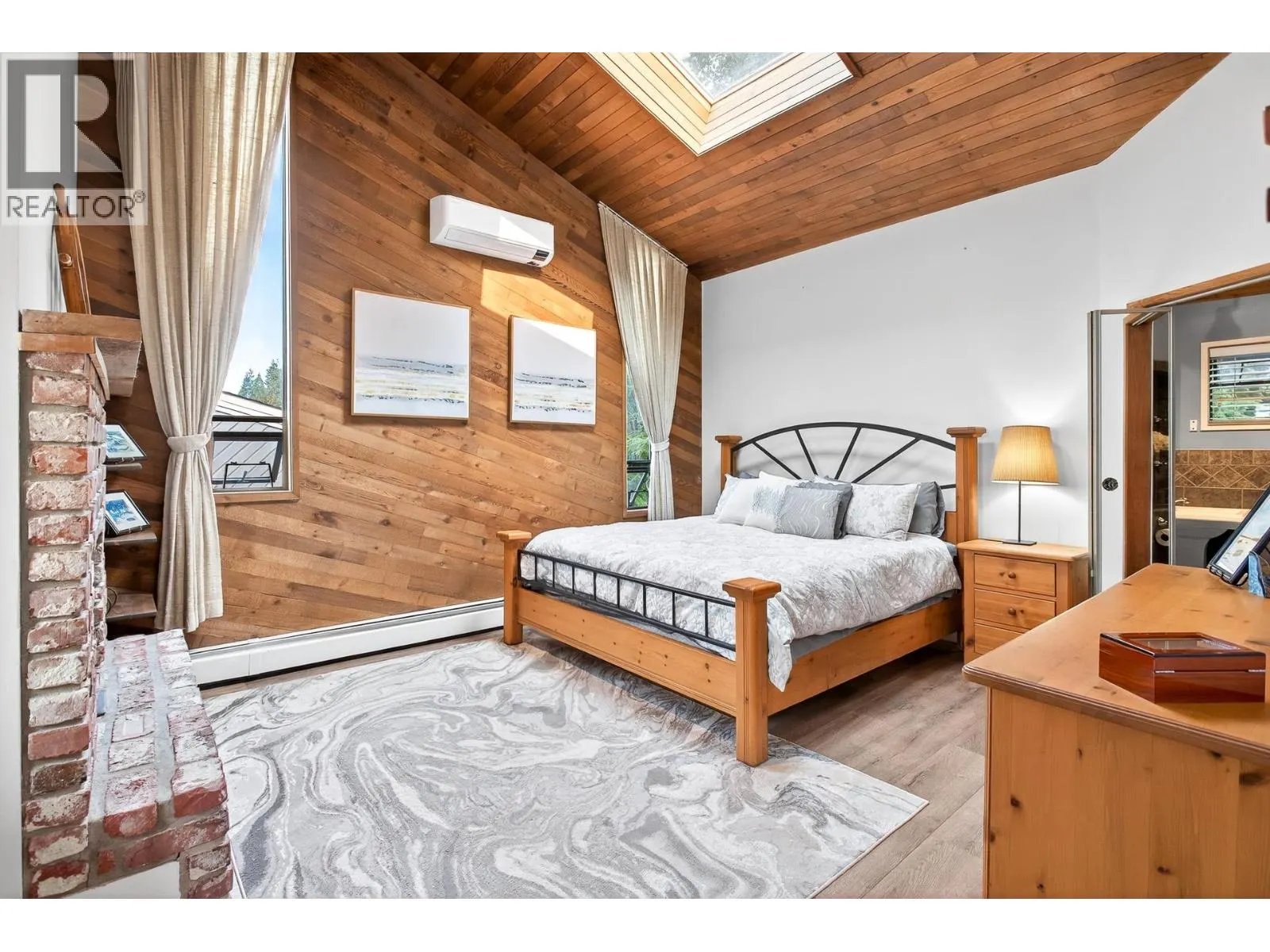 15 CRAWFORD BAY