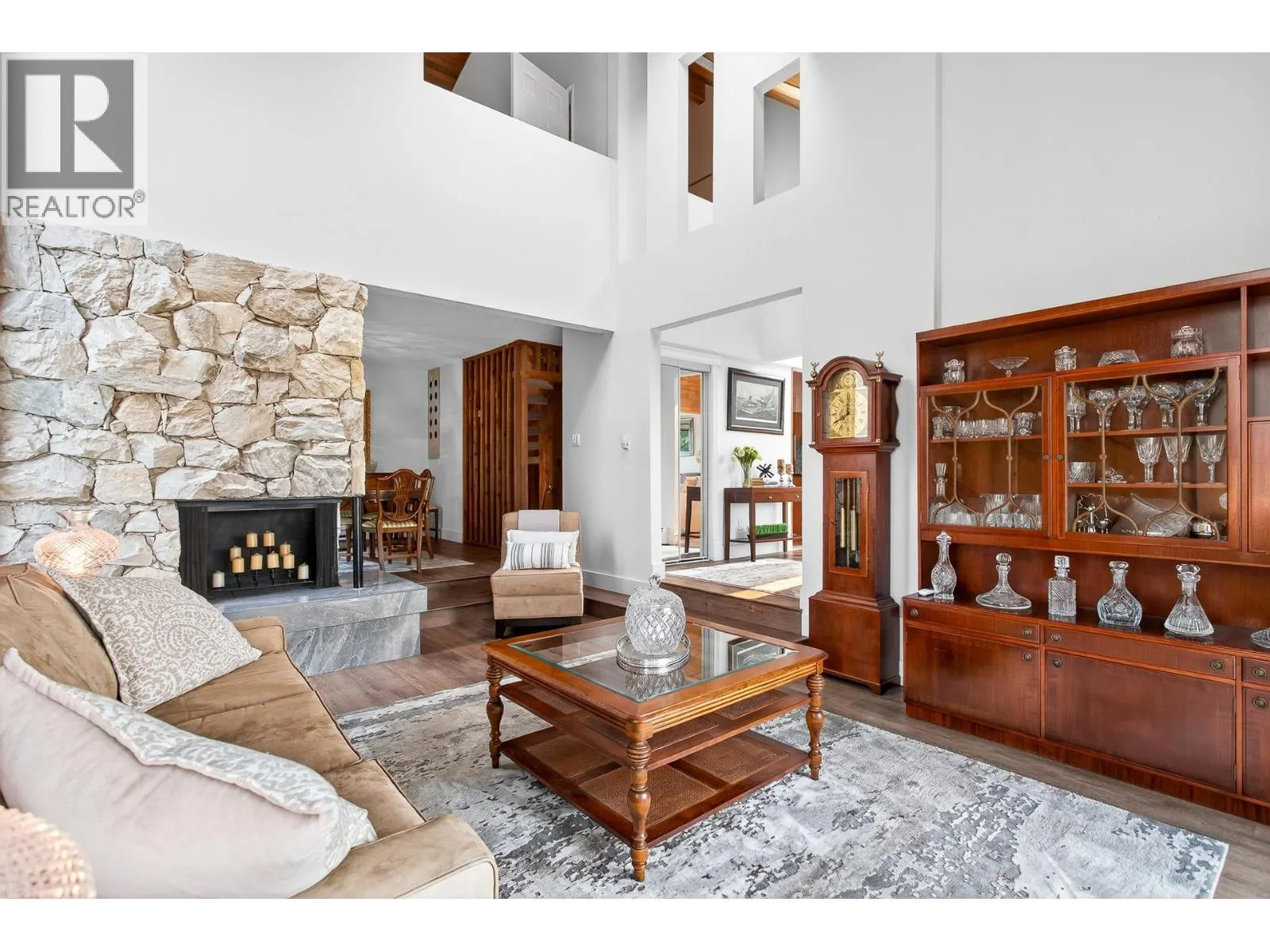 15 CRAWFORD BAY