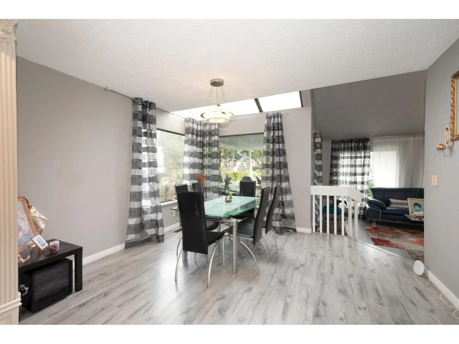11895 CHATEAU WYND