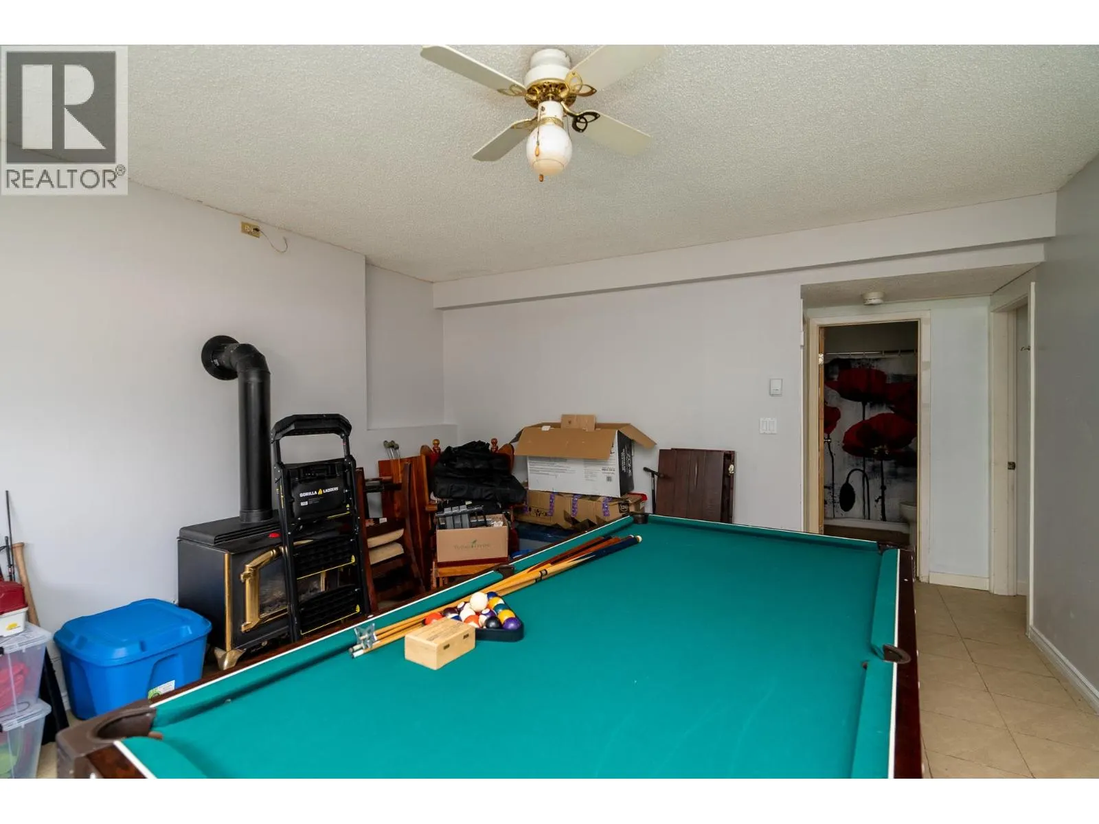 2724 PETERSEN ROAD