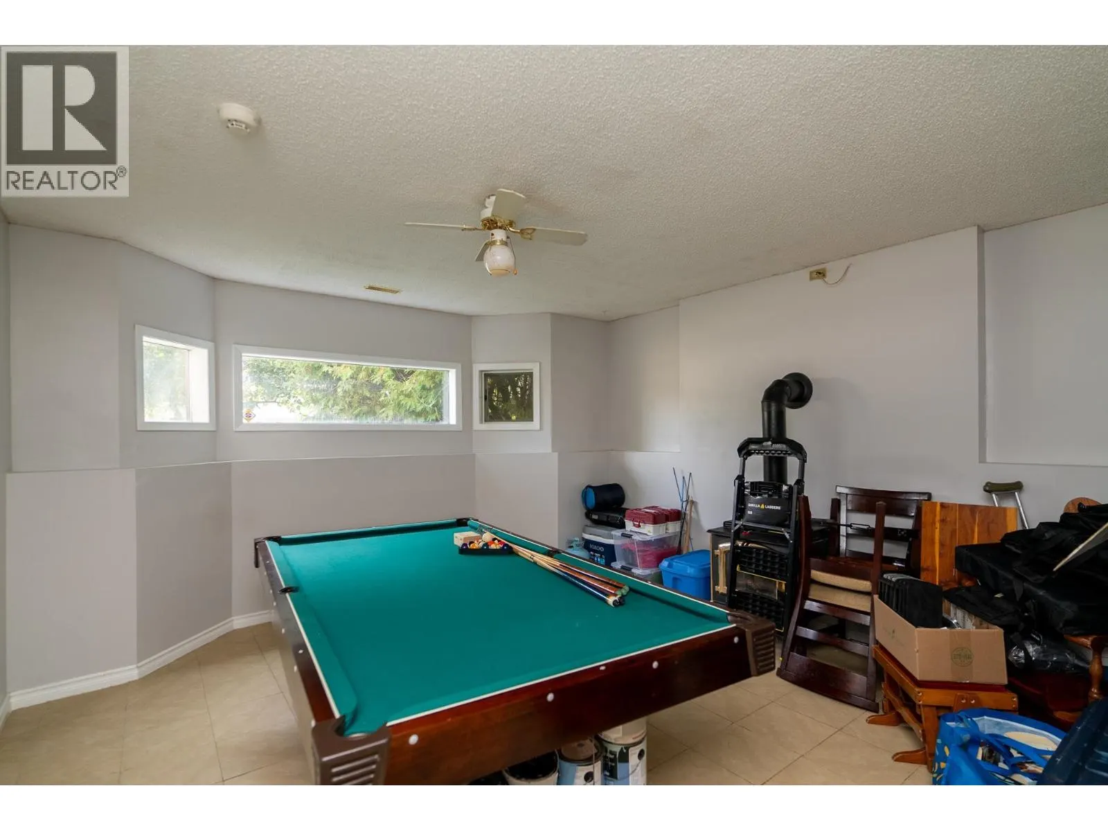 2724 PETERSEN ROAD