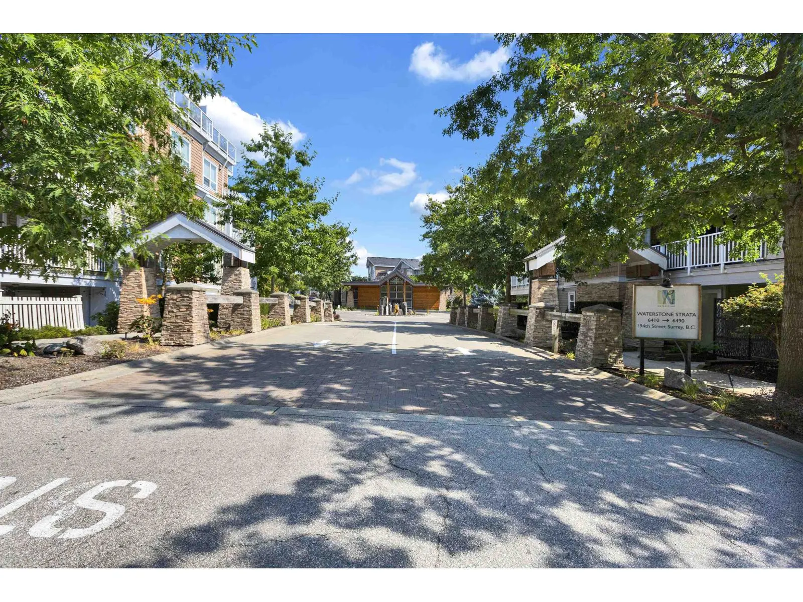 409 6470 194 STREET