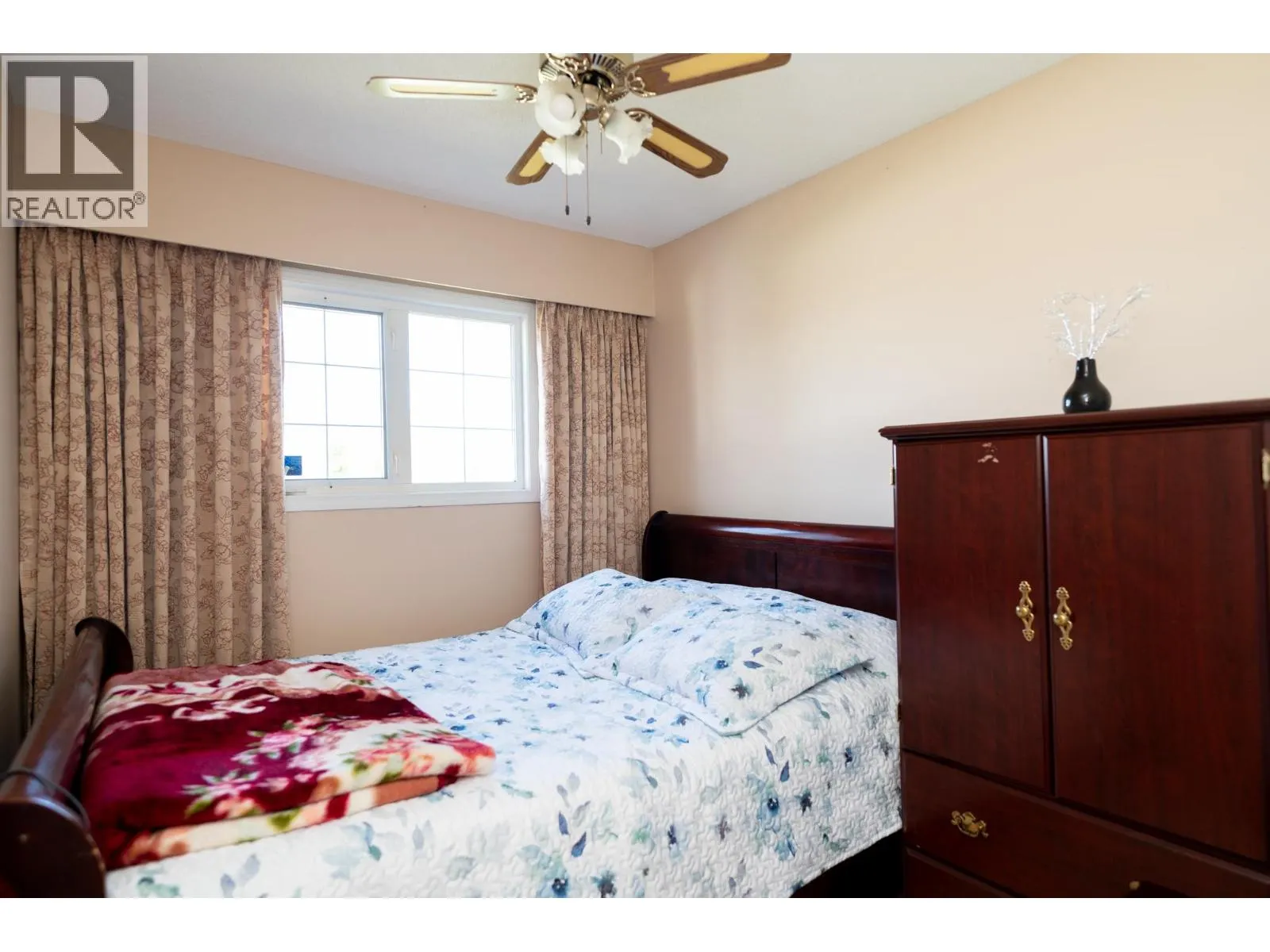 1222 ELKHORN CRESCENT