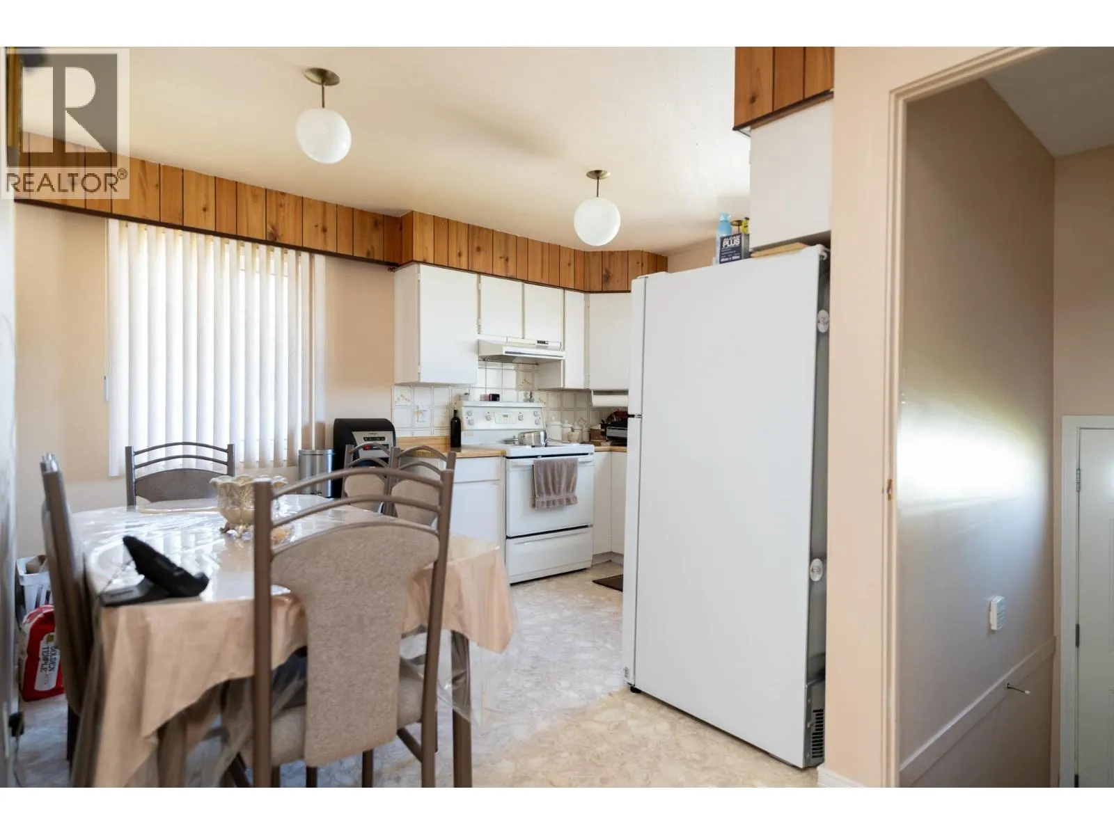 1222 ELKHORN CRESCENT