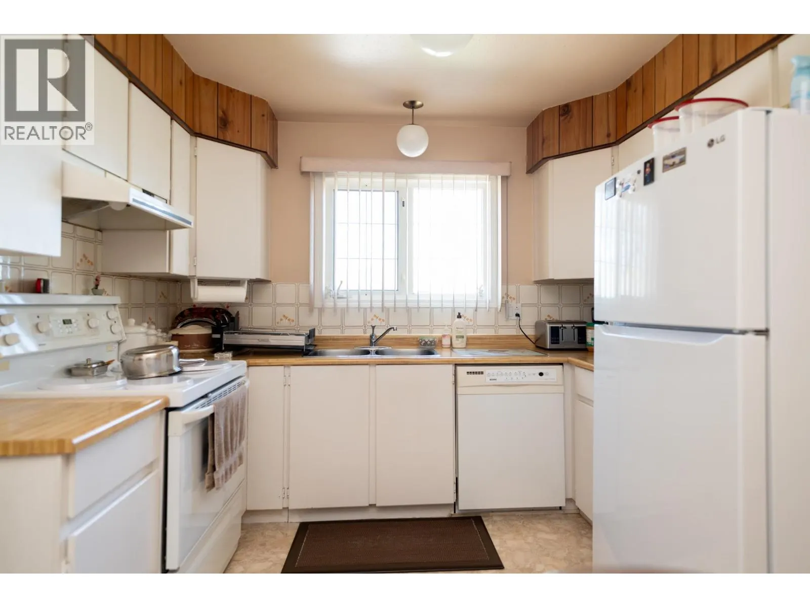 1222 ELKHORN CRESCENT