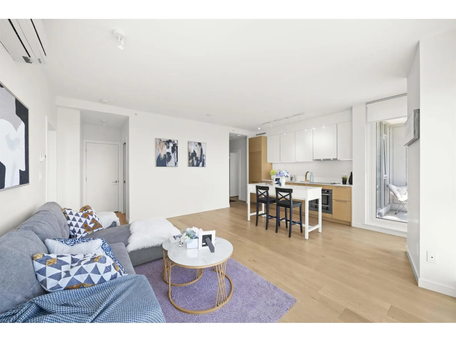 3303 13438 CENTRAL AVENUE
