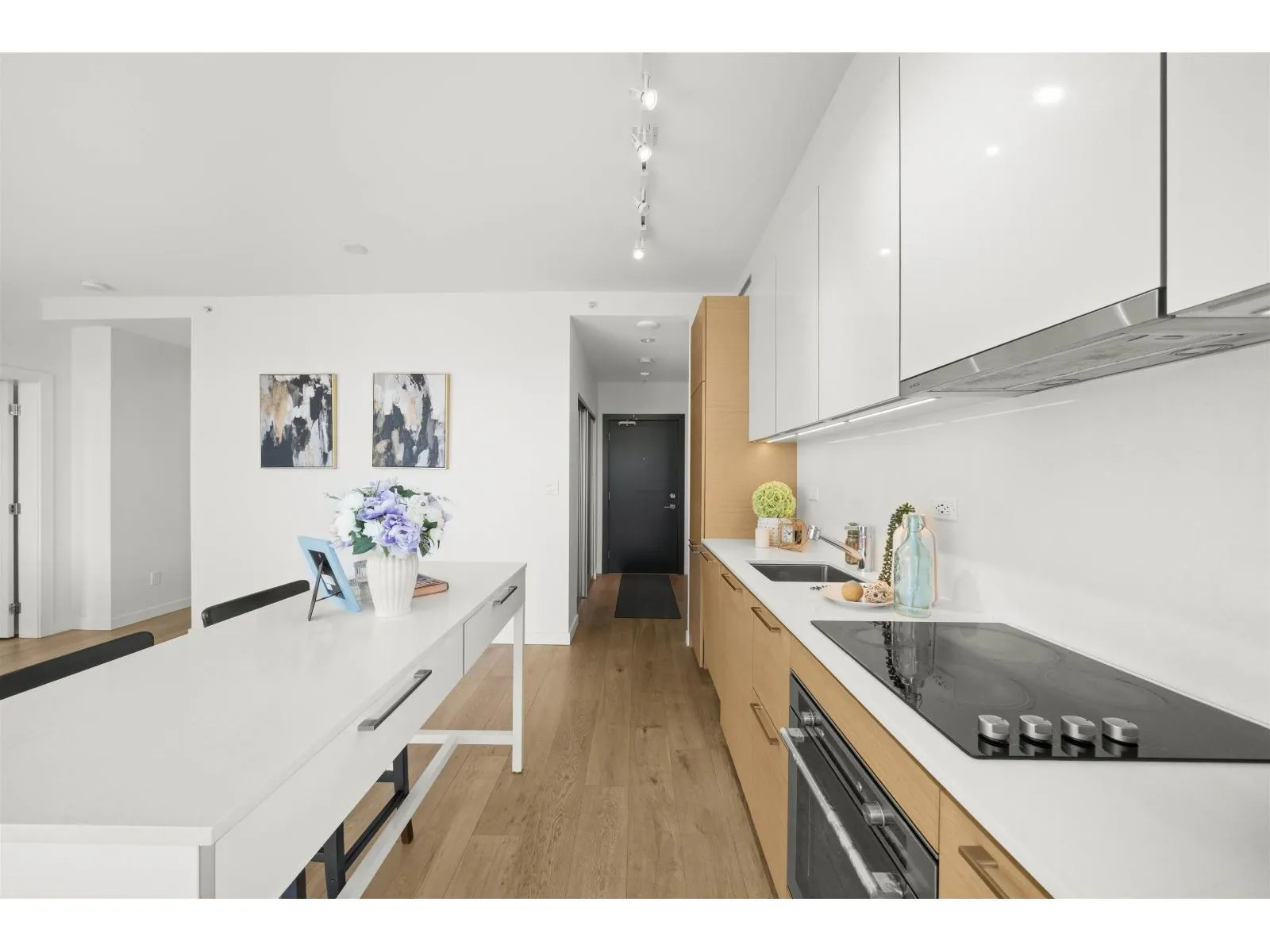 3303 13438 CENTRAL AVENUE