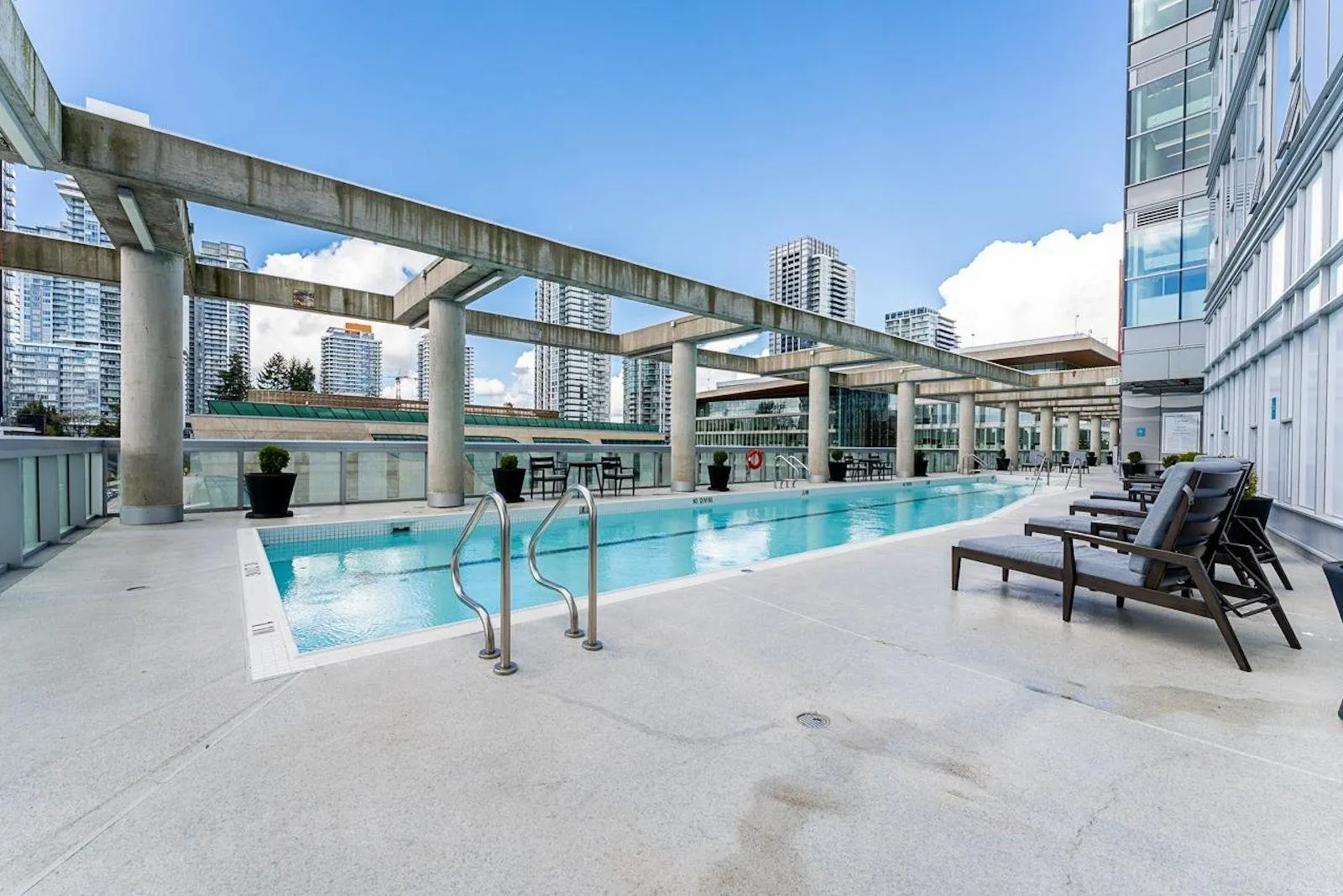 2706 13495 CENTRAL AVENUE