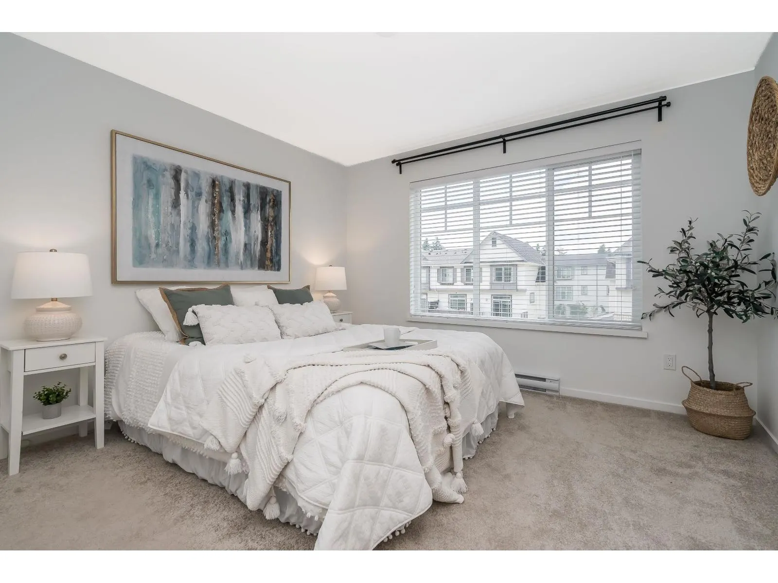 105 15850 85 AVENUE