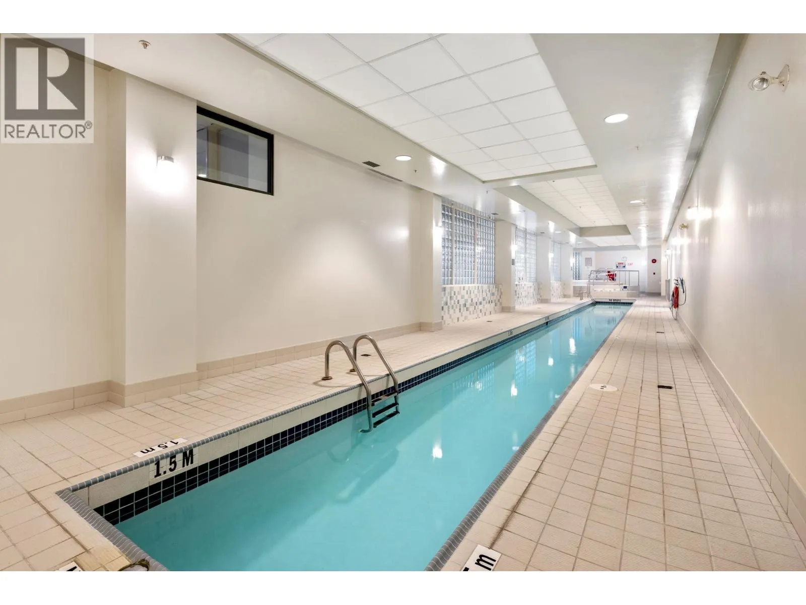 100 1688 ROBSON STREET