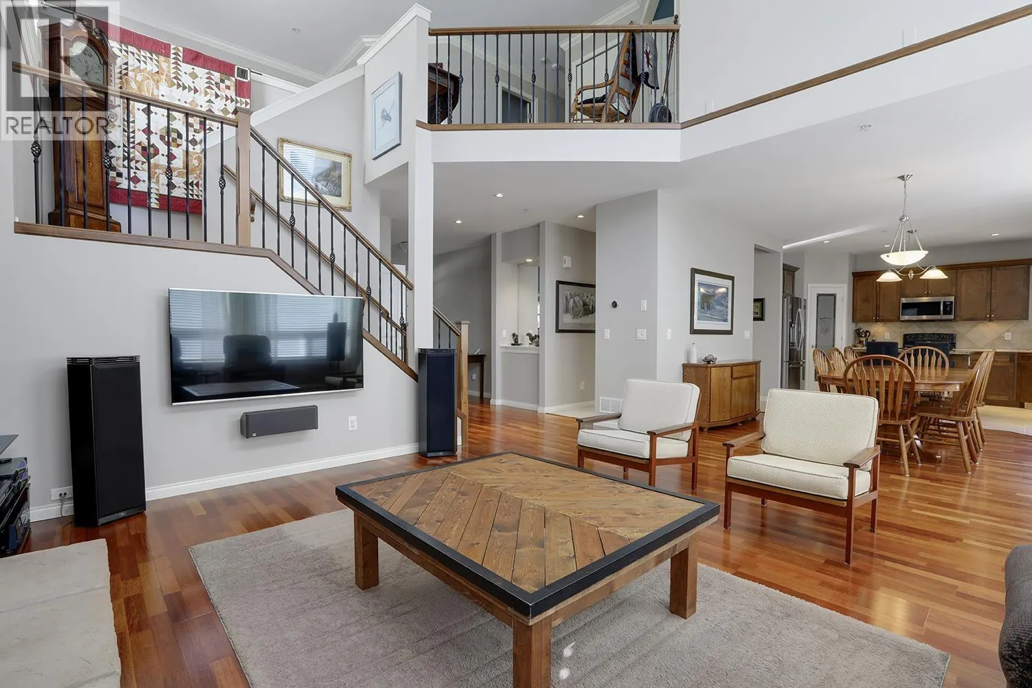 13895 DOCKSTEADER LOOP
