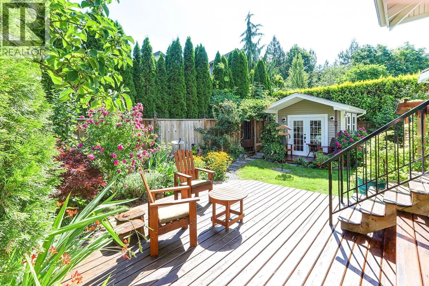 13895 DOCKSTEADER LOOP