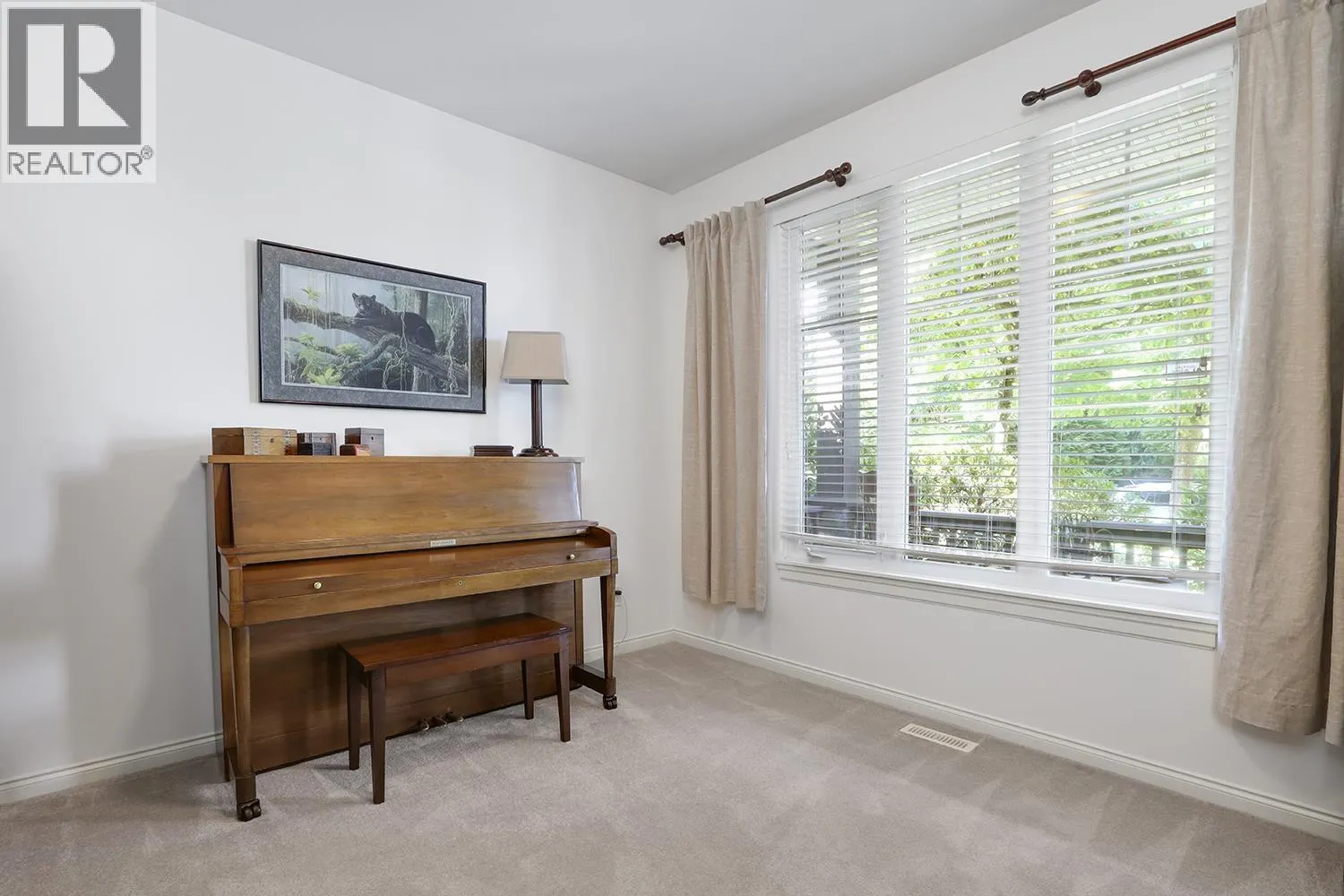 13895 DOCKSTEADER LOOP