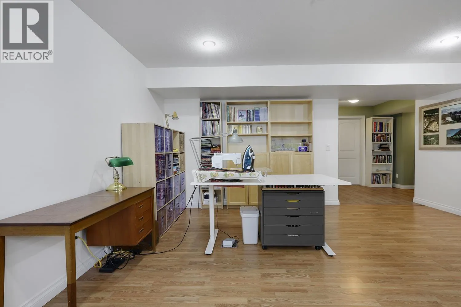 13895 DOCKSTEADER LOOP