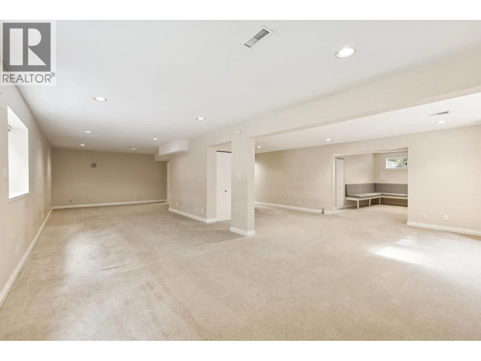 5685 NANCY GREENE WAY